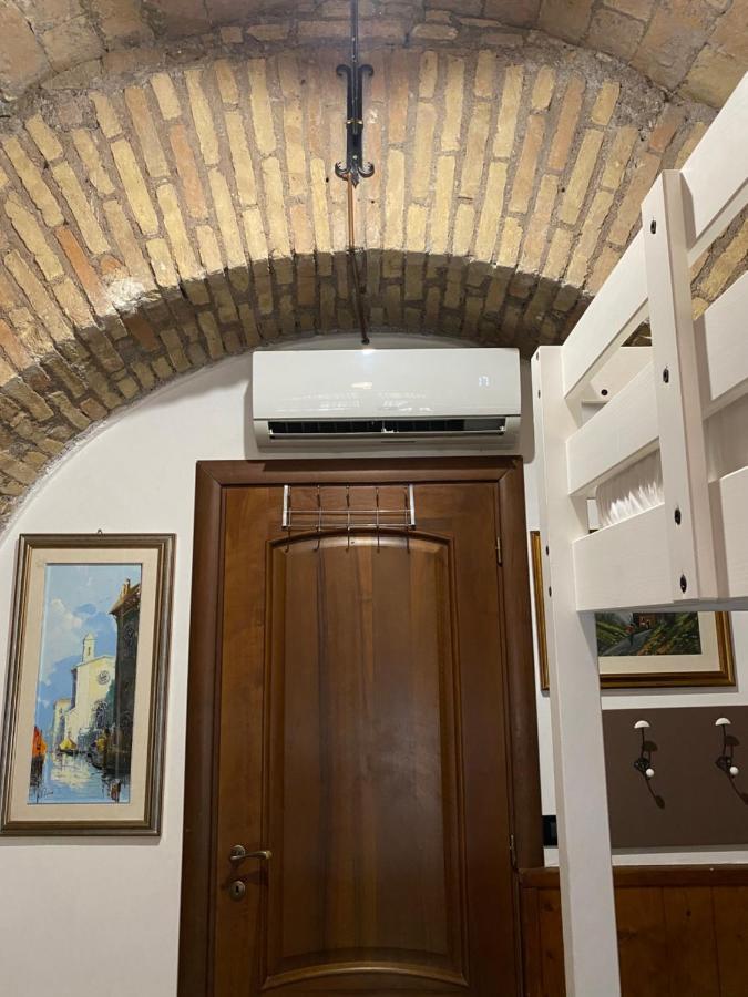 mini Apartment Rome Bagian luar foto